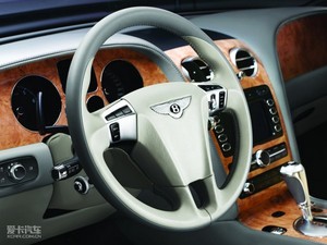 2010Flying Spur  п؅^