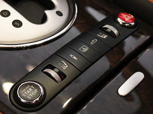 2010Flying Spur  п؅^