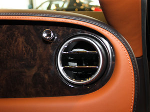 2010Flying Spur  п؅^