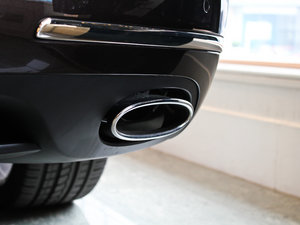2012款Flying Spur 限量版 排气管
