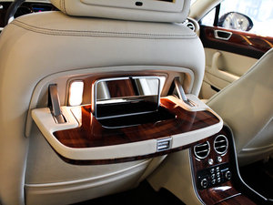 2012Flying Spur  g
