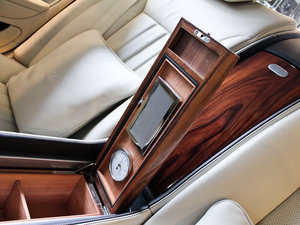 2012Flying Spur  g