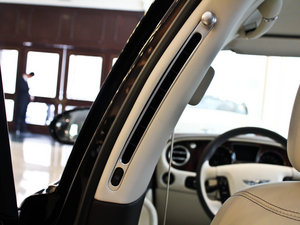2012Flying Spur  g