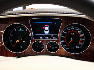 2012Flying Spur  Ǳ