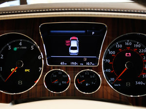 2012Flying Spur  п؅^