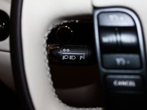 2012Flying Spur  п؅^