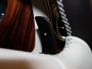 2012Flying Spur  п؅^