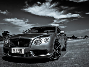 20124.0T GTC V8 ȄӑB