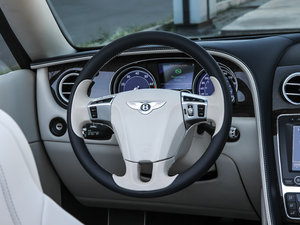 20124.0T GTC V8 P(pn)