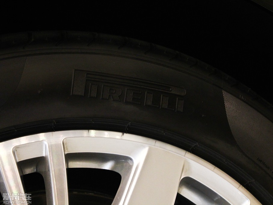 2012Ľ 6.8T EIC؄eư