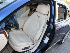 2013款6.8T Mulliner特别版 主驾驶座椅