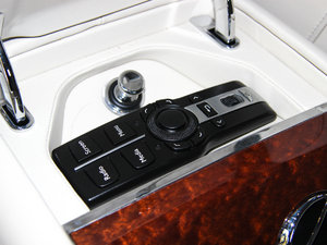 20136.8T Mulliner؄e п؅^