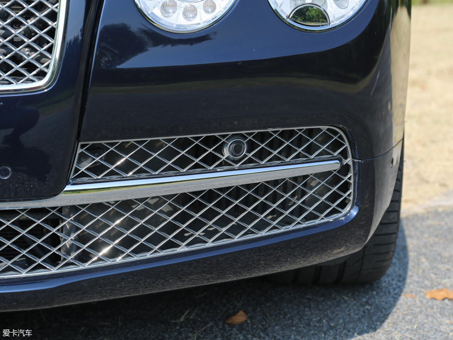 2013wY 6.0T W12 MULLINER