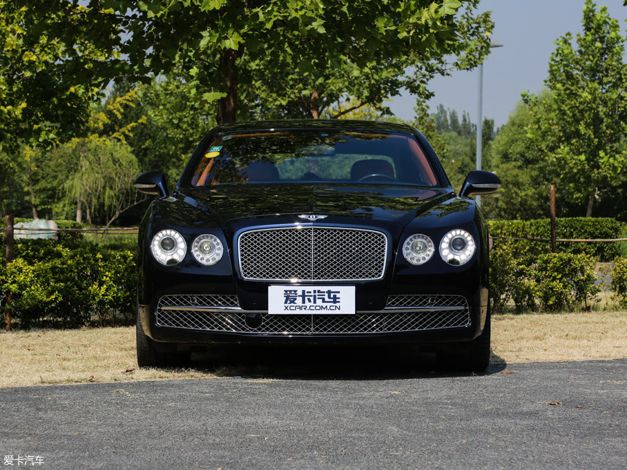 2013wY 6.0T W12 MULLINER