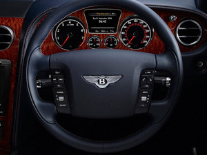 2012Flying Spur  п