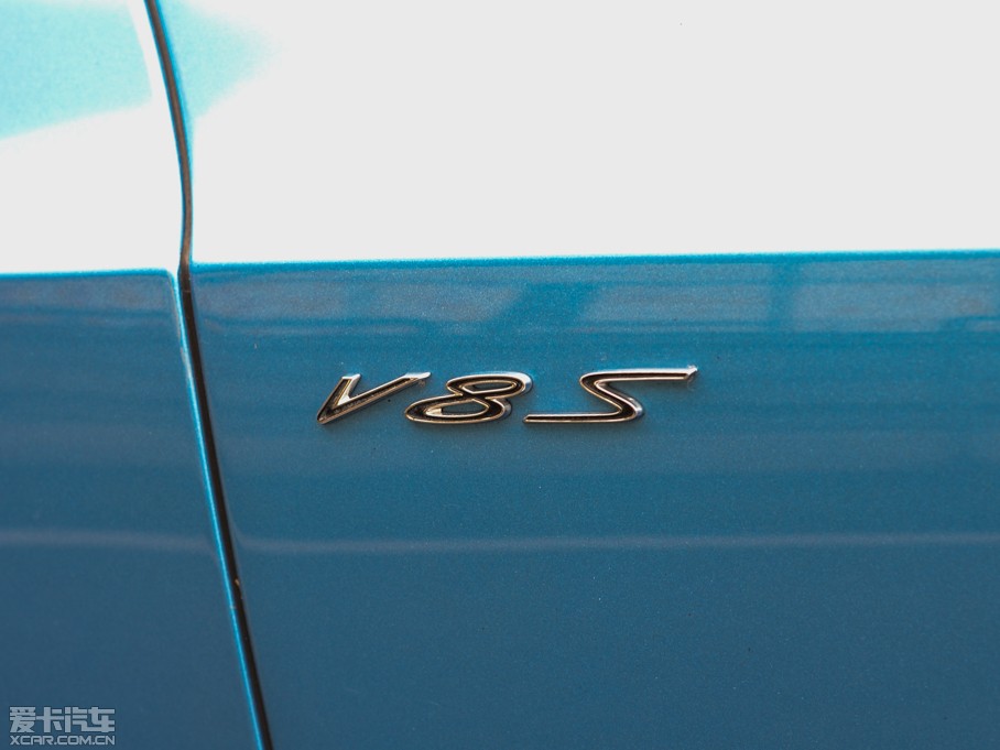 2014W 4.0T GT V8 S ˜ʰ