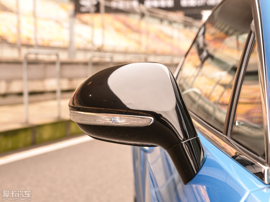 2014W 4.0T GT V8 S ˜ʰ