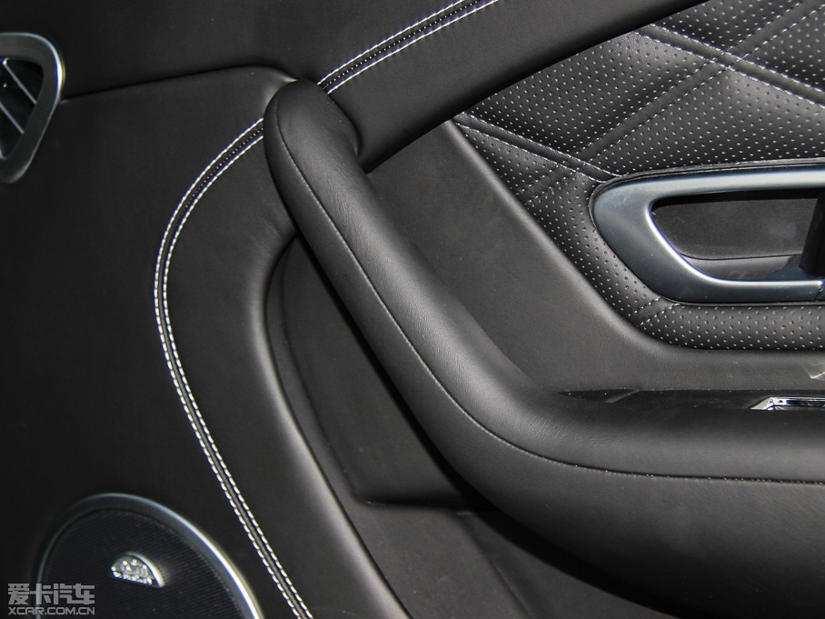 2014W 4.0T GT V8 S F