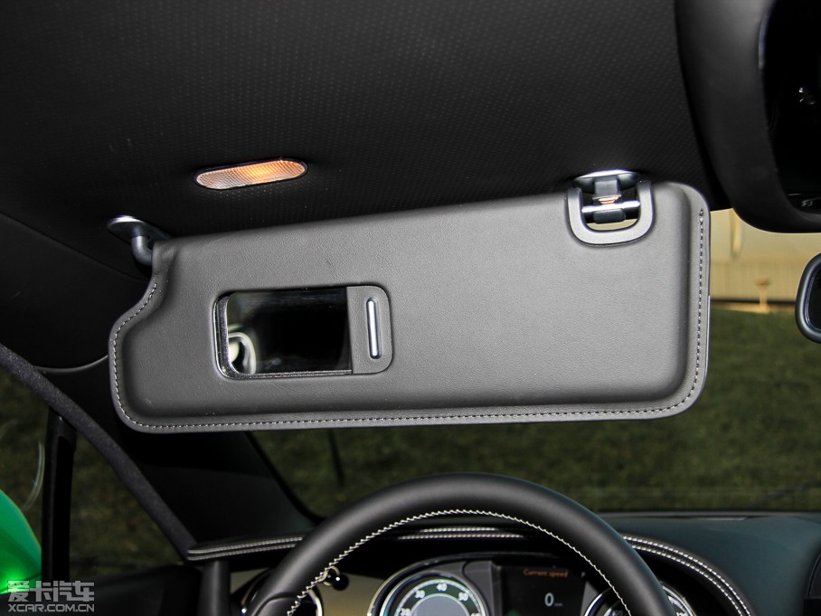 2014W 4.0T GT V8 S F