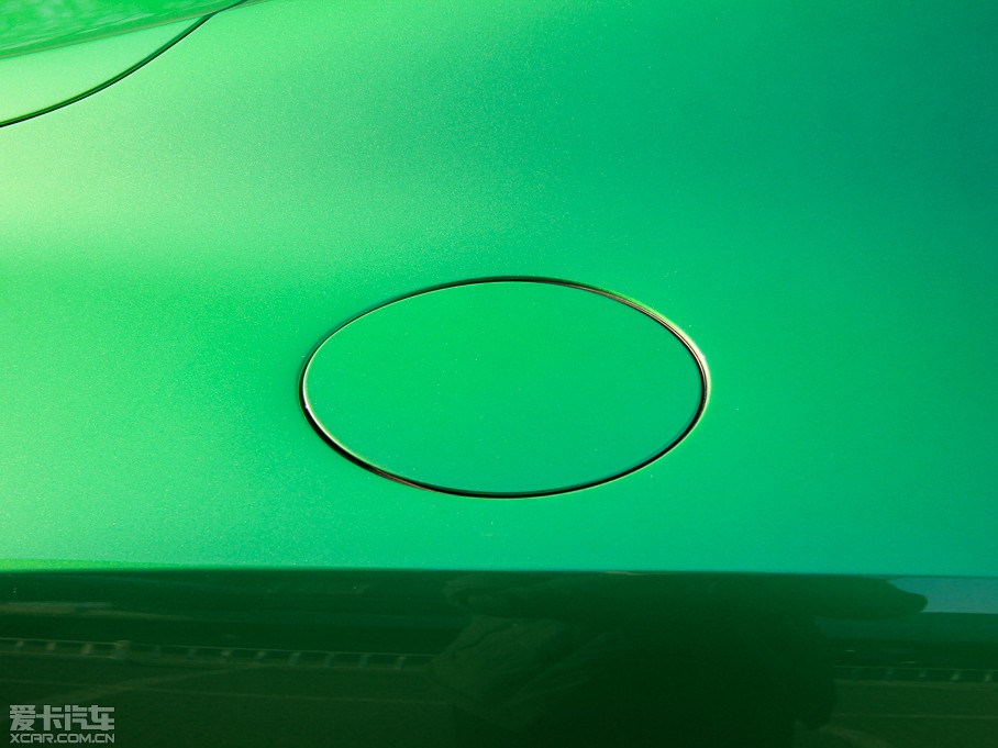 2014W 4.0T GT V8 S F