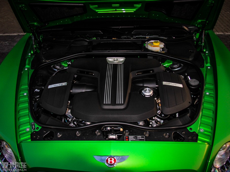 2014W 4.0T GT V8 S F