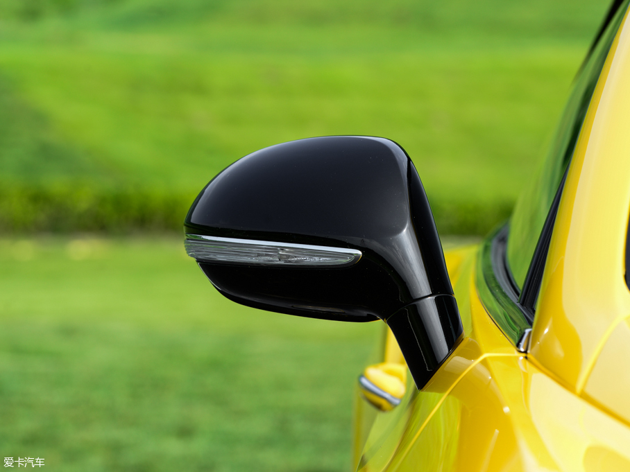 2014W 4.0T GT V8 S ˜ʰ