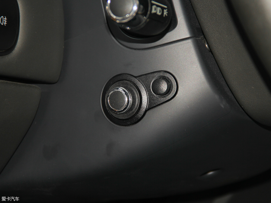 2014W 4.0T GT V8 S ˜ʰ