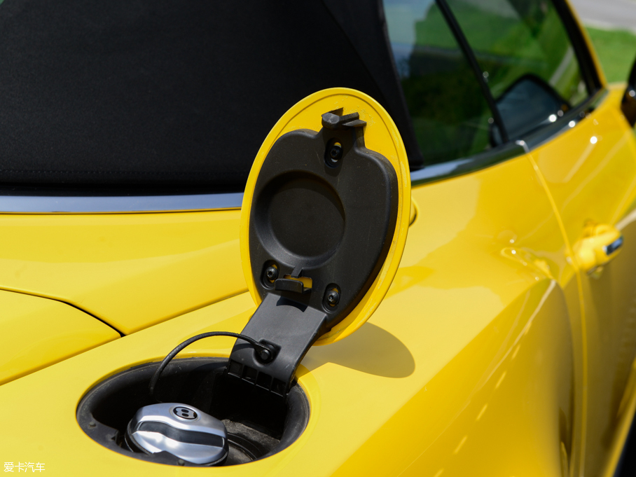 2014W 4.0T GT V8 S (bio)(zhn)