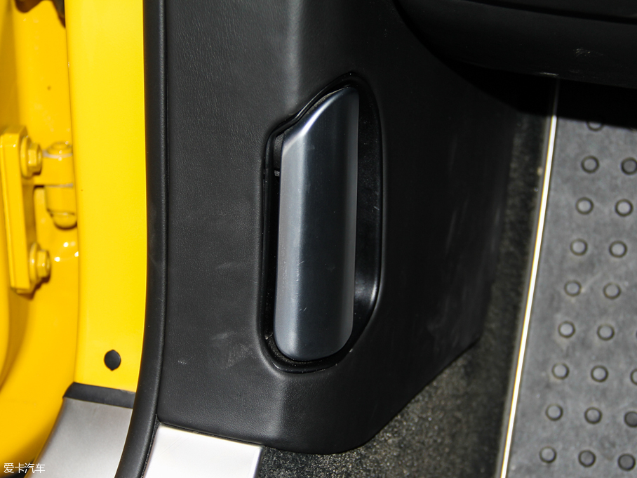 2014W 4.0T GT V8 S ˜ʰ