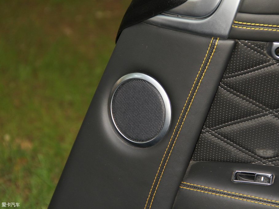 2014W 4.0T GT V8 S ˜ʰ