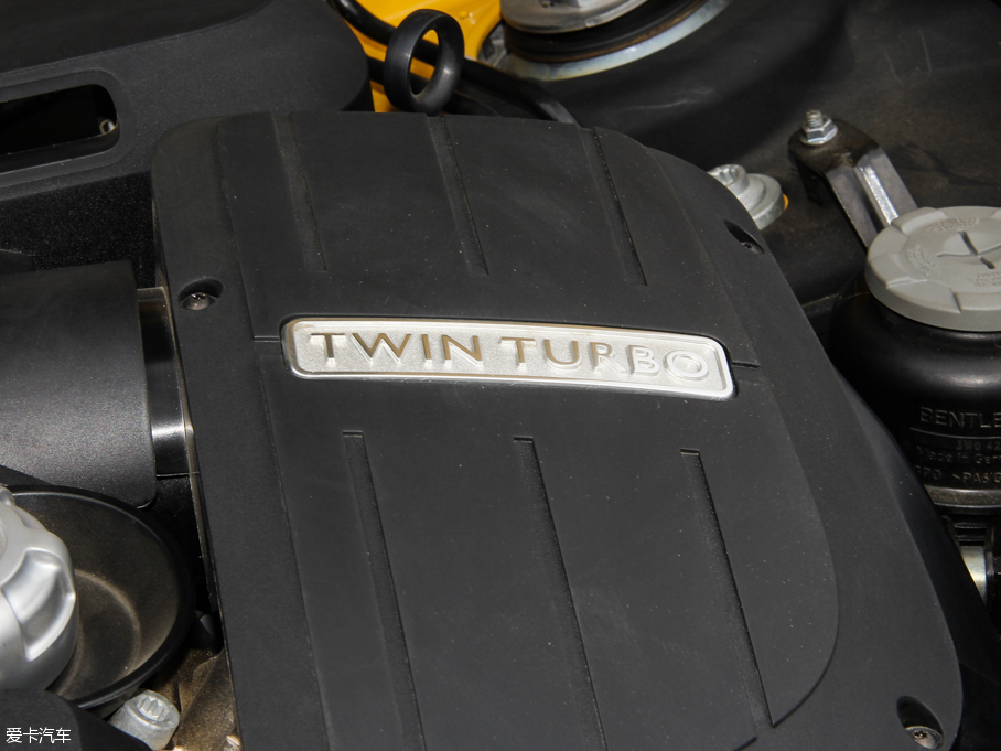 2014W 4.0T GT V8 S ˜ʰ