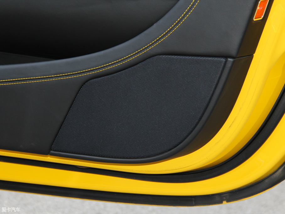 2014W 4.0T GT V8 S ˜ʰ