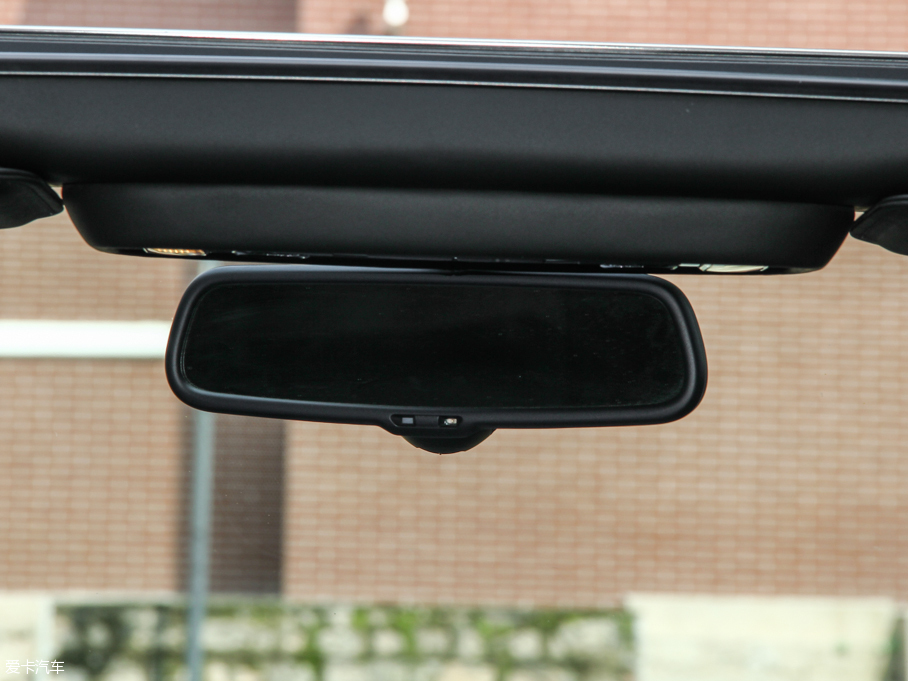 2014W 4.0T GT V8 S ˜ʰ