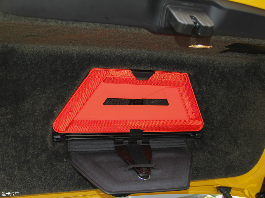 2014W 4.0T GT V8 S ˜ʰ