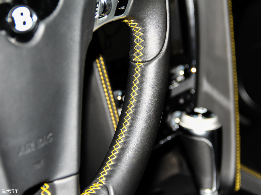 2014W 4.0T GT V8 S ˜ʰ