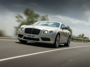 20144.0T GT V8 S F w^