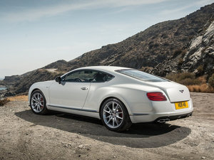 20144.0T GT V8 S F w^