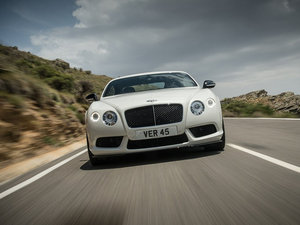 20144.0T GT V8 S F w^