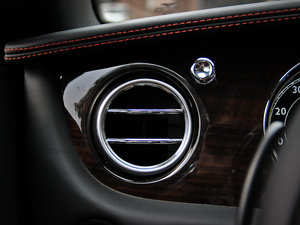 20124.0T GT V8 п؅^(q)