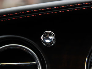 20124.0T GT V8 п؅^(q)