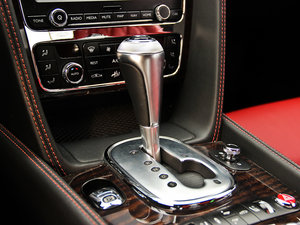 20124.0T GT V8 п؅^