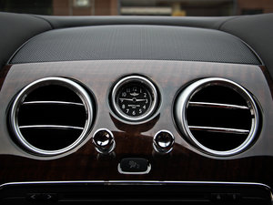 20124.0T GT V8 п؅^