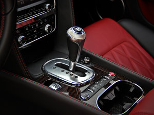 20124.0T GT V8 п؅^