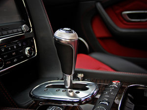 20124.0T GT V8 п؅^