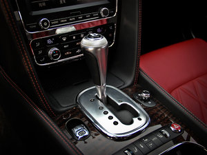 20124.0T GT V8 п؅^