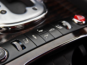 20124.0T GT V8 п؅^