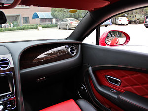 2012款4.0T GT V8 中控区