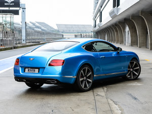 2014款4.0T GT V8 S 标准版 整体外观