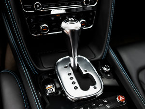 2014款4.0T GT V8 S 标准版 换挡杆