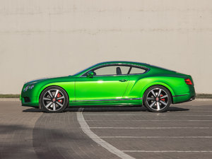 2014款4.0T GT V8 S 尊贵版 正侧（左）